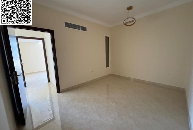 100429699 - Property Image 3