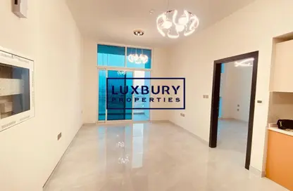 شقة - غرفة نوم - 1 حمام للايجار في سكايز من دانوب - ارجان - دبي