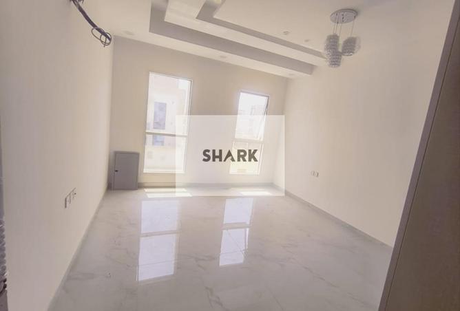 15633508 - Property Image 3