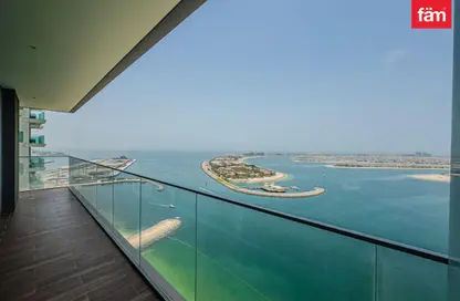 Apartment - 4 Bedrooms - 5 Bathrooms for sale in Beach Isle Tower 1 - Beach Isle - EMAAR Beachfront - Dubai Harbour - Dubai