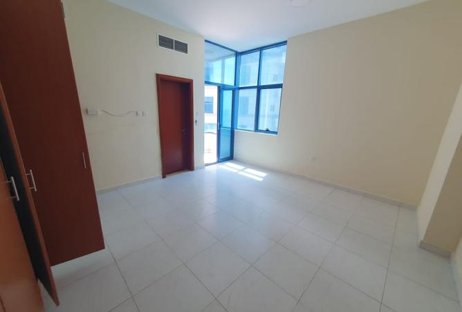 70297100 - صورة العقار 2