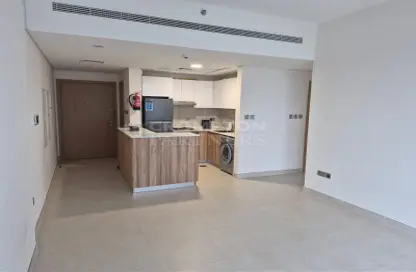 شقة - 3 غرف نوم - 3 حمامات للايجار في راديانت سكوير - مدينة الأضواء - جزيرة الريم - أبوظبي