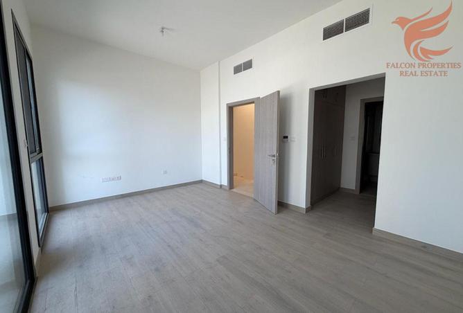 15645877 - صورة العقار 3