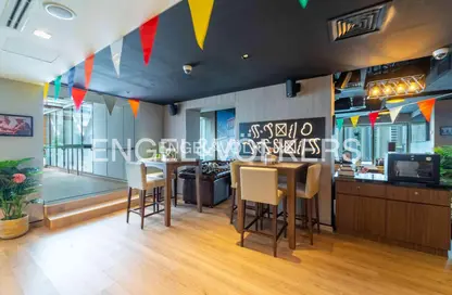Retail - Studio for rent in The Carlton Downtown Hotel - Sheikh Zayed Road - Dubai