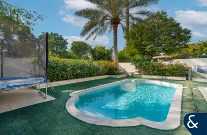 Villa - 3 Bedrooms - 5 Bathrooms for sale in Springs 10 - The Springs - Dubai