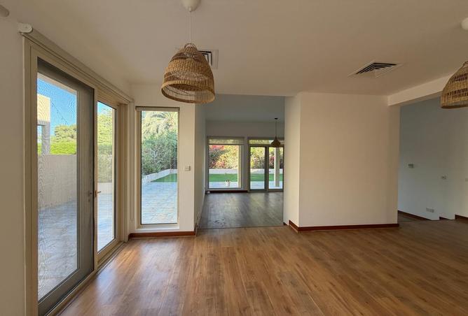 15648218 - Property Image 3