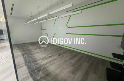 مكتب - استوديو - 1 حمام للايجار في برج أوبوس - الخليج التجاري - دبي