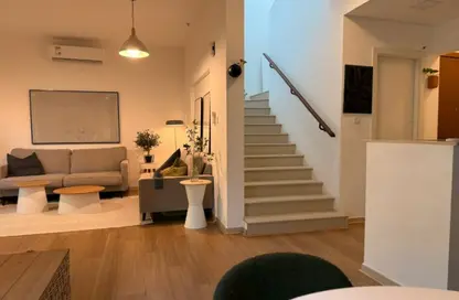 فيلا - 3 غرف نوم - 4 حمامات للبيع في حياة تاون هاوسز 1 - حياة تاون هاوس - تاون سكوير - دبي