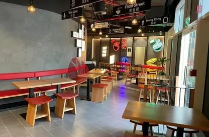 Shop - Studio for rent in Crystal Tower - Business Bay - Dubai