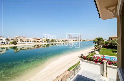 Villa - 4 Bedrooms - 6 Bathrooms for rent in Garden Homes Frond D - Garden Homes - Palm Jumeirah - Dubai