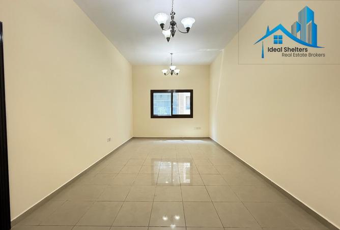 70298596 - صورة العقار 3