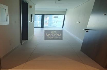 Apartment - 1 Bedroom - 2 Bathrooms for rent in SOL Avenue - Business Bay - Dubai