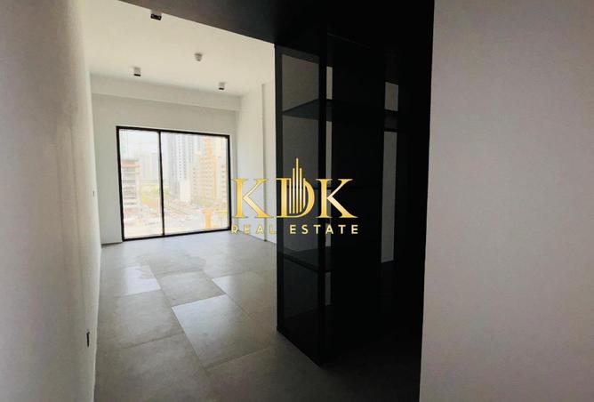 15661000 - صورة العقار 2