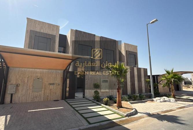 15664453 - صورة العقار 2