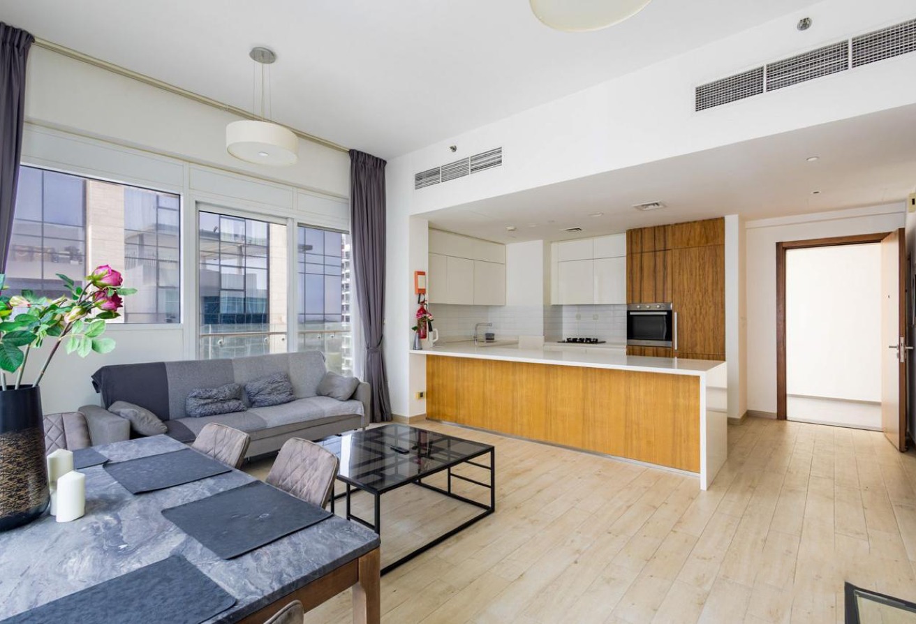 Spacious Layout | Fully Furnished | Community View 2