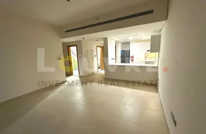 شقة - 2 غرف نوم - 2 حمامات للايجار في راديانت سكوير - مدينة الأضواء - جزيرة الريم - أبوظبي