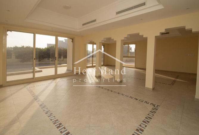 15673419 - Property Image 3