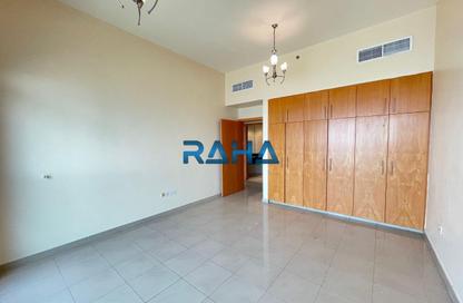 Apartment - 3 Bedrooms - 4 Bathrooms for rent in Julphar Residential Tower - Julphar Towers - Al Nakheel - Ras Al Khaimah