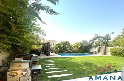 فيلا - 3 غرف نوم - 4 حمامات للايجار في التراث - جميرا بارك - دبي