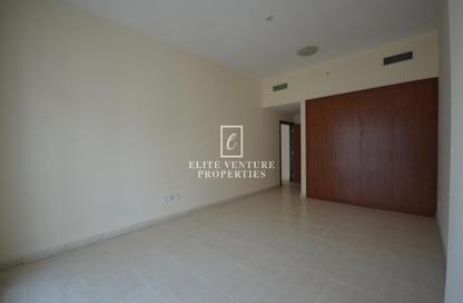 Apartment - 1 Bedroom - 2 Bathrooms for rent in Olympic Park 3 - Olympic Park Towers - Dubai Sports City - Dubai