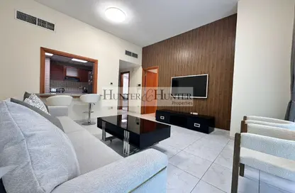 Apartment - 1 Bedroom - 1 Bathroom for rent in Azure - Dubai Marina - Dubai