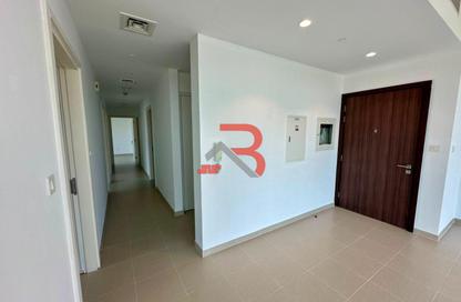 Apartment - 3 Bedrooms - 4 Bathrooms for sale in Golf Views B - Golf Views - Emaar South - Dubai South (Dubai World Central) - Dubai