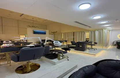 متجر - استوديو - 1 حمام للايجار في كابيتال جولدن تاور - الخليج التجاري - دبي متجر - استوديو - 1 حمام للايجار في كابيتال جولدن تاور - الخليج التجاري - دبي