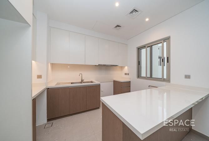 15687762 - صورة العقار 3