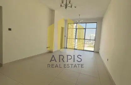 Compound - 2 Bedrooms - 3 Bathrooms for rent in Jumeirah Garden City - Al Satwa - Dubai