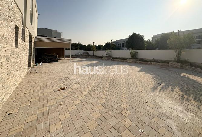 15694216 - صورة العقار 3