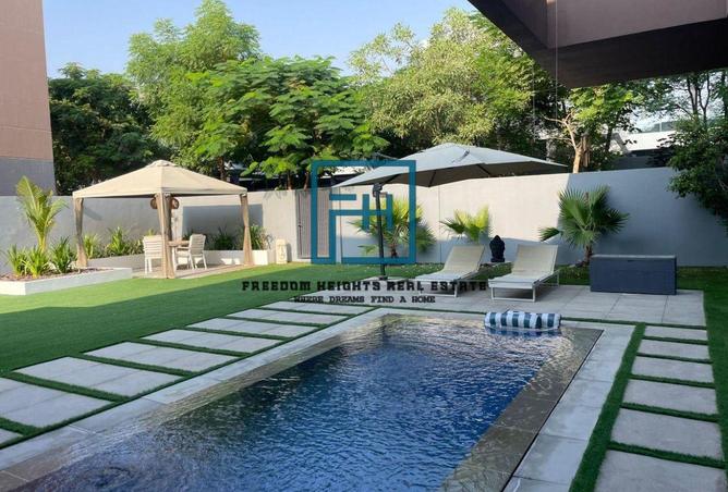 15718037 - صورة العقار 2