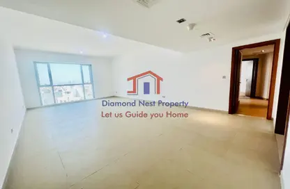 شقة - 2 غرف نوم - 3 حمامات للايجار في هضبة الزعفرانة - منطقة المرور - أبوظبي