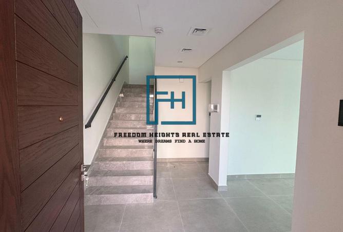 15718030 - صورة العقار 2