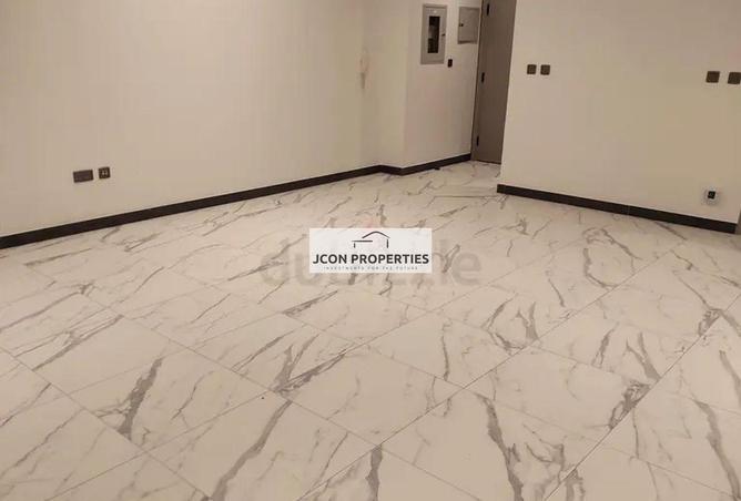 104205291 - Property Image 3