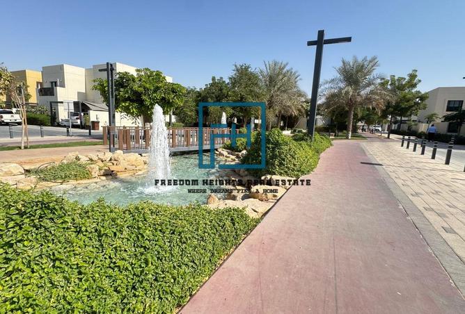 15718026 - صورة العقار 3