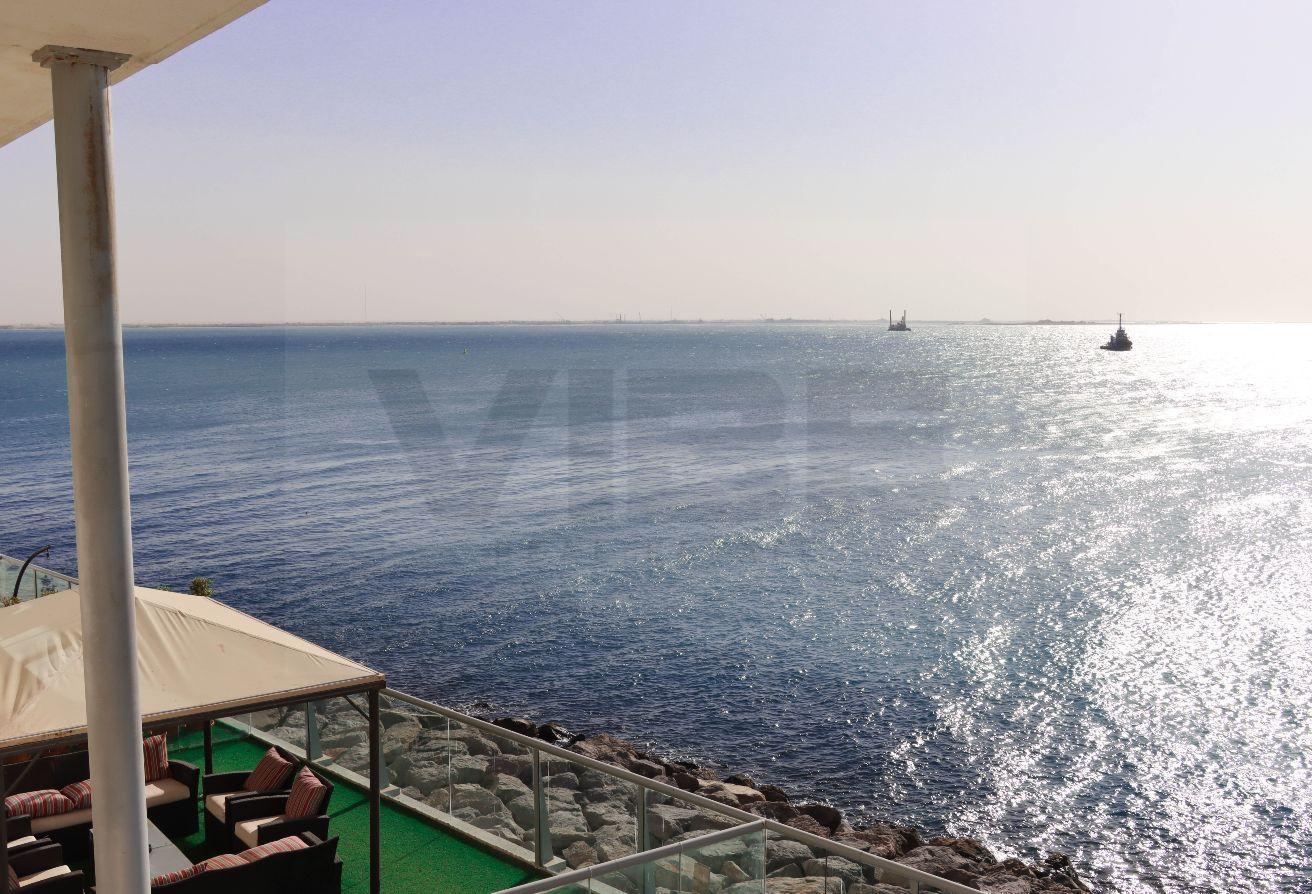Pure Direct Sea View I Tenanted I Below OP