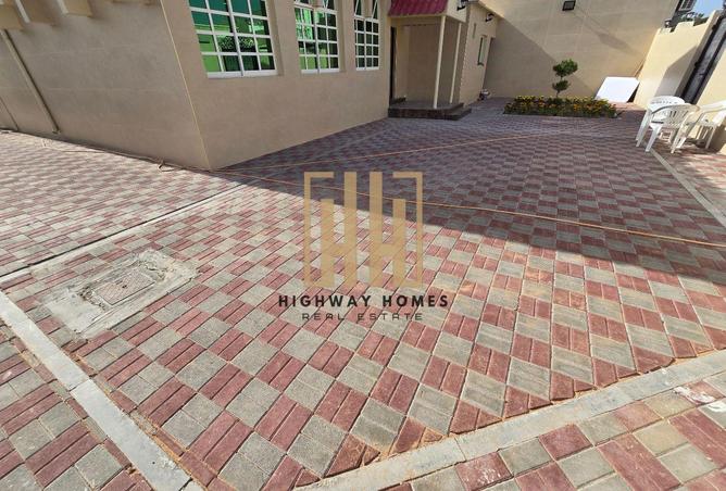 15712555 - صورة العقار 2