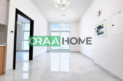 شقة - غرفة نوم - 1 حمام للايجار في سكايز من دانوب - ارجان - دبي