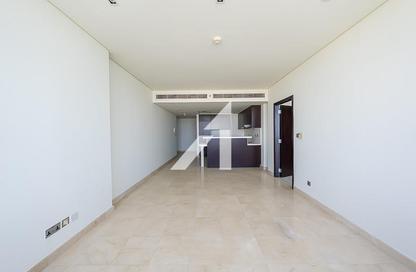 Apartment - 1 Bedroom - 2 Bathrooms for rent in Sky Gardens - DIFC - Dubai