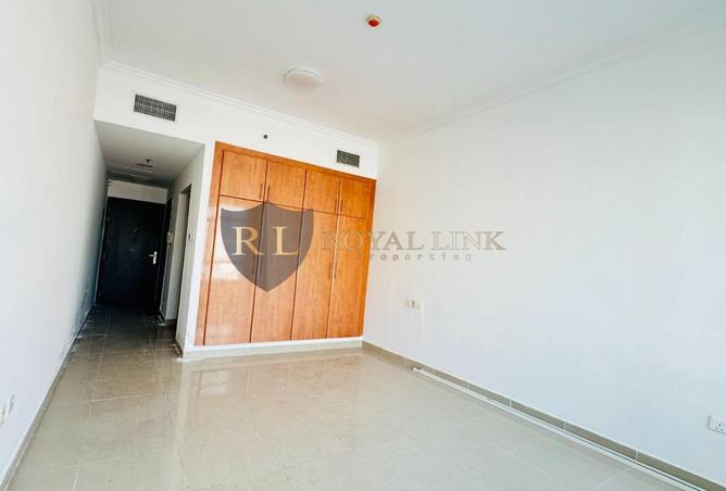 57776962 - Property Image 3