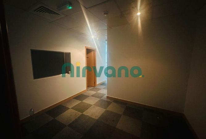 56963100 - Property Image 3