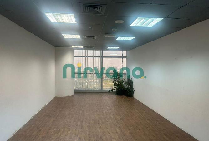 56963087 - Property Main Image