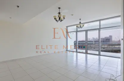 Apartment - 1 Bedroom - 2 Bathrooms for sale in Windsor Manor - Business Bay - Dubai