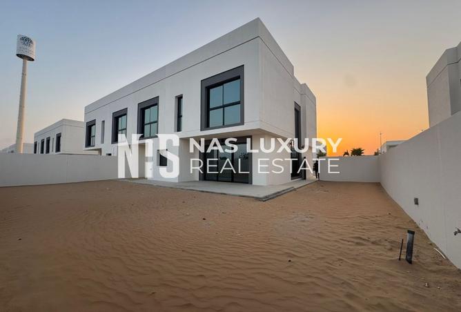 15717230 - Property Image 2