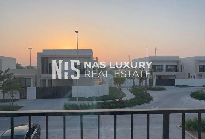 15717230 - Property Image 3