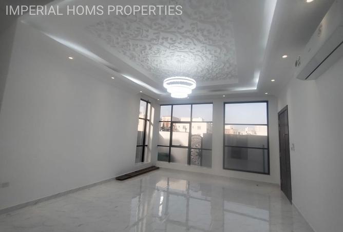 70693123 - Property Image 3