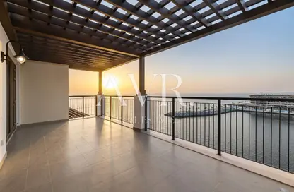 Apartment - 4 Bedrooms - 5 Bathrooms for sale in Le Ciel 1 - Le Ciel - Port de La Mer - La Mer - Jumeirah - Dubai