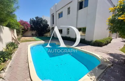 Villa - 4 Bedrooms - 4 Bathrooms for rent in Jumeirah 2 Villas - Jumeirah 2 - Jumeirah - Dubai