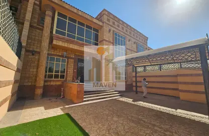 Villa - 5 Bedrooms - 6 Bathrooms for rent in Mohamed Bin Zayed City - Abu Dhabi