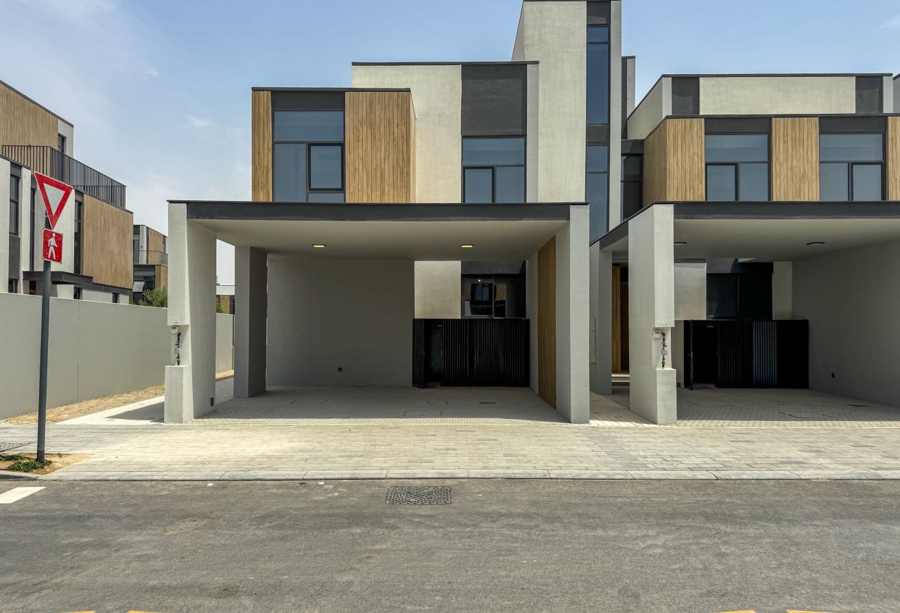Park Facing | Brand New | Prime Location